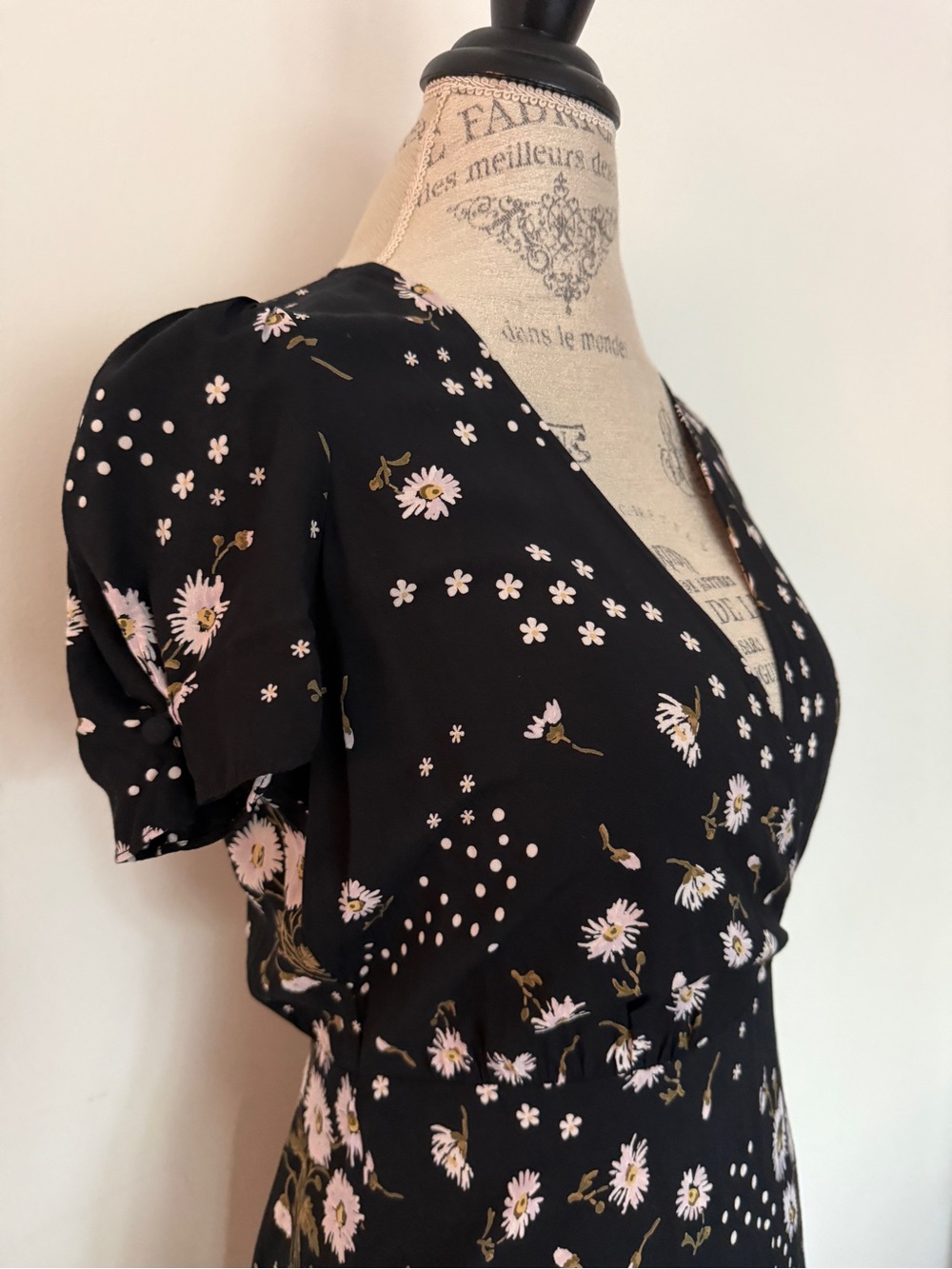 Madewell Black Floral V-Neck Midi Dress - Picture 5 of 11